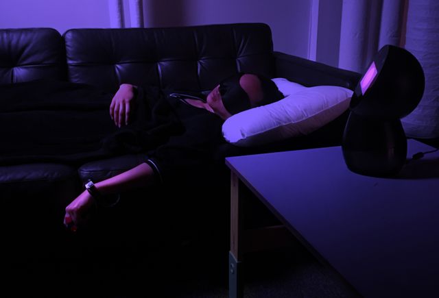 Un robot parle aux dormeurs pour éviter qu'il sombre dans un sommeil profond