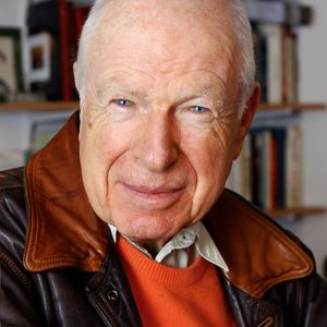 Portrait du metteur en scène Peter Brook réalisé le 07 janvier 2003 au Théâtre des Bouffes du Nord à Paris.