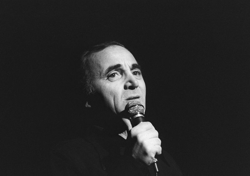 Charles Aznavour se produit le 09 janvier 1977 à Mégève.