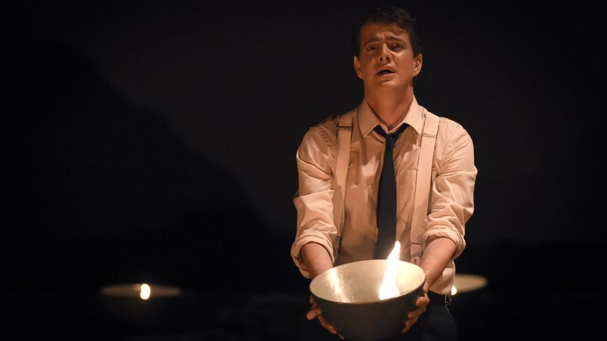 Orphée désespéré (Philippe Jaroussky) recherche son Eurydice