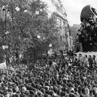Mai 68, Place Denfert-Rochereau, Paris - Photo Keystone/Getty Images