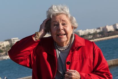 Christa Ludwig, artiste lyrique allemande, de tessiture mezzo-soprano à la Croisette de Cannes le 26 janvier 2013 Christa Ludwig, artiste lyrique allemande, de tessiture mezzo-soprano à la Croisette de Cannes le 26 janvier 2013