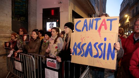Manifestation contre Bertrand Cantat à Montpellier en mars 2018 ©Getty - Patrick Aventurier