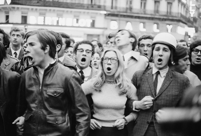 Une manifestation étudiante à Paris, le 30 mai 1968. Quelle place pour la femme ?
