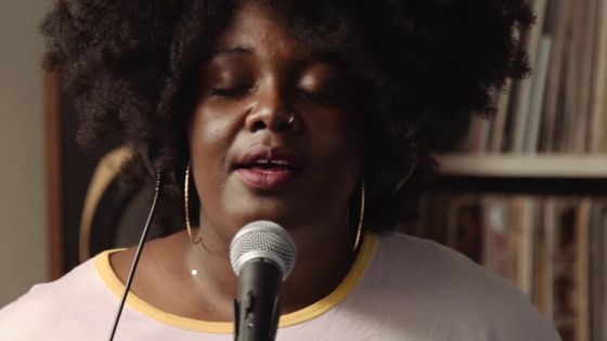 Yazmin Lacey - capture youtube