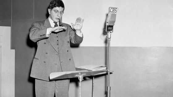 Bernard Herrmann lors d'une répétition en 1941 ©Getty - CBS Photo Archive