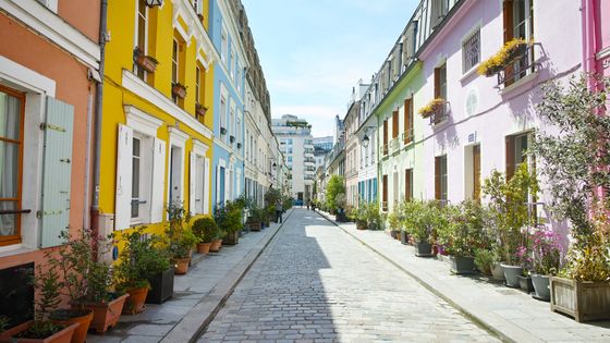 Sur les 6000 rues que compte Paris, 300 portent le nom d'une femme... seulement ?! ©Getty - GettyImages