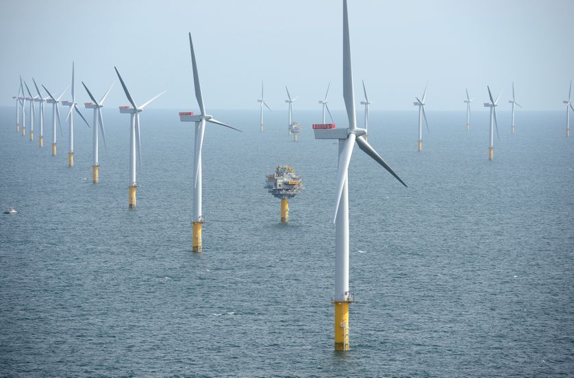 Ferme d'éoliennes offshore à Middelgrunden au Danemark