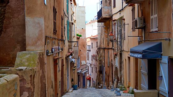 Rue de Bonifacio ©Getty - Holger Preiss / EyeEm