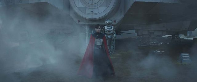 Comment Han Solo est-il devenu pilote du Faucon Millenium ? La réponse dans le film… © The Walt Disney Company France