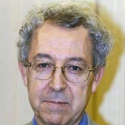 Ahmed Djebbar lors de l'entretien qu'il avait accordé à la Revue de Téhéran (août 2007)