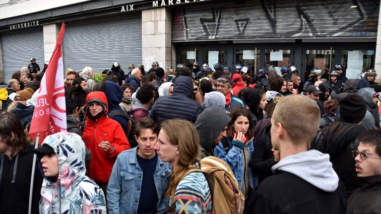 Blocage des locaux sur un des sites de l'université d'Aix-Marseille, le 14 mai 2018.