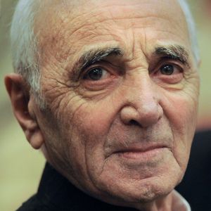 Charles Aznavour le 23 janvier 2011 à Paris au Théâtre des Champs-Elysées.