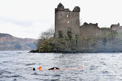 Sur les traces du Monstre du Loch Ness Sur les traces du Monstre du Loch Ness