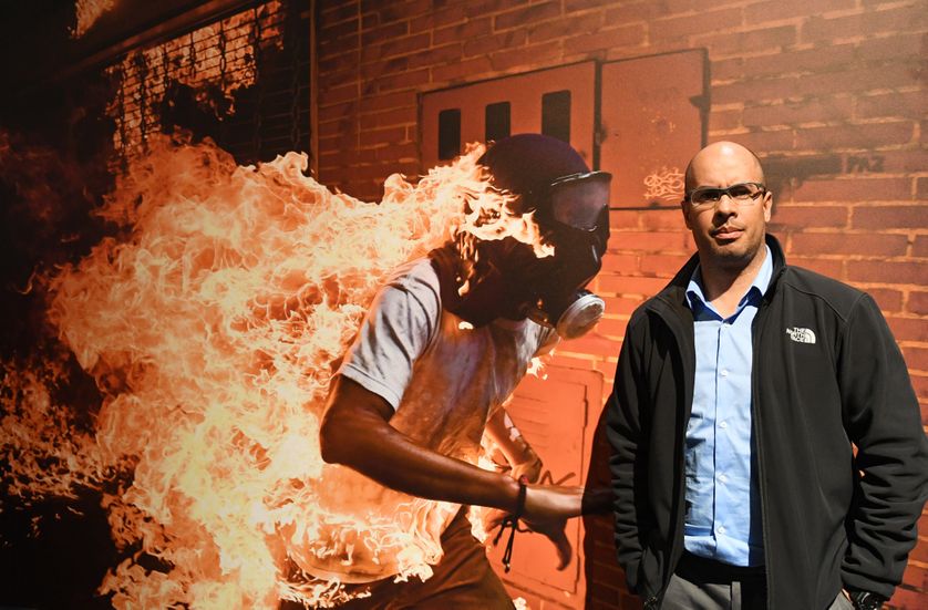 Ronaldo Schemidt à Amsterdam, le 13 avril 2018, pour une exposition de son travail et de son "image de l'année"