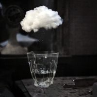 Un Nuage dans un verre d eau