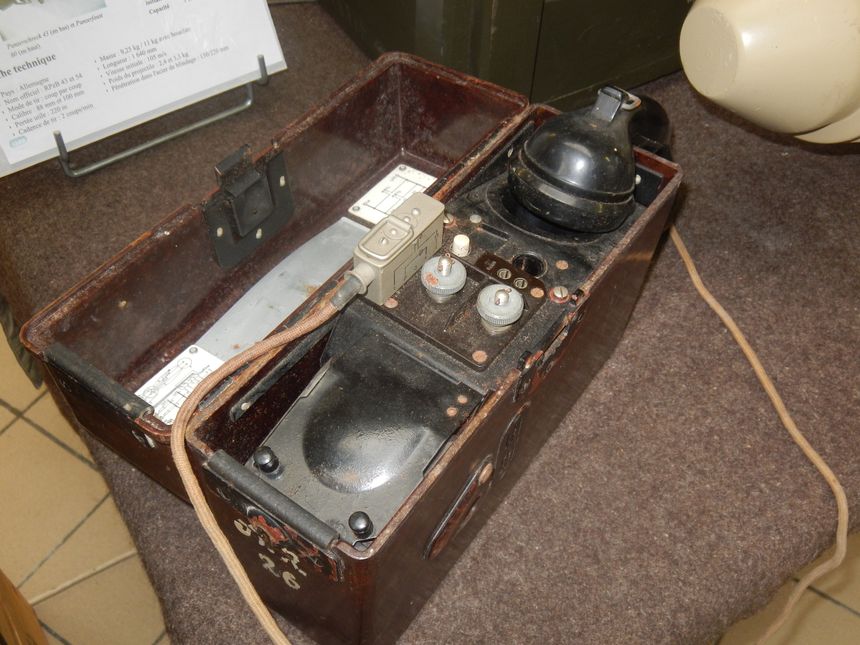 Un téléphone de campagne de l'armée américaine