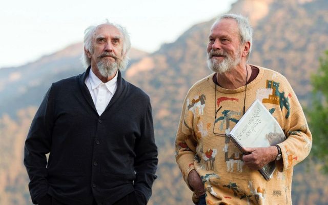 Jonathan Pryce et Terry Gilliam sur le tournage du film de ce dernier, "L'homme qui tua Don Quichotte"