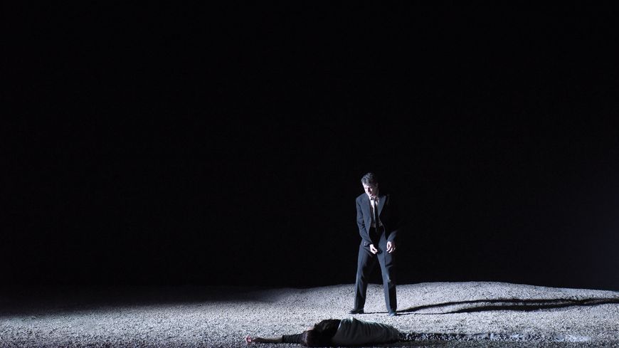 Un regard d'Orphée (Philippe Jaroussky) et Eurydice (Patricia Petibon) tombe à nouveau...