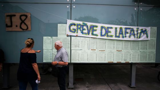 Grève de la faim a l’hôpital psychiatrique de Rouen ©AFP - CHARLY TRIBALLEAU / AFP