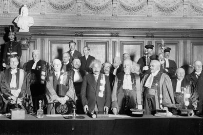 Einstein à Paris en 1930 Einstein à Paris en 1930