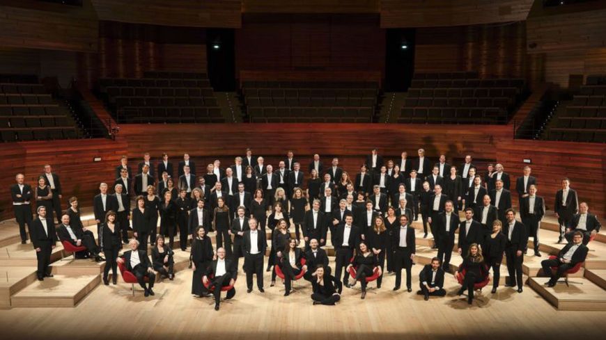 L'Orchestre national de France et son chef Emmanuel Krivine