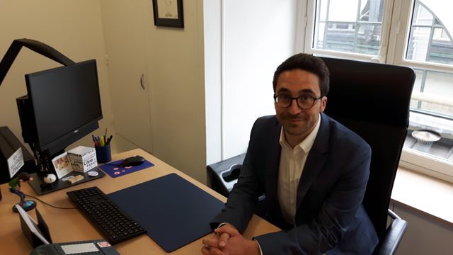 Le député Thomas Mesnier, dans son bureau de l'Assemblée nationale, au 126 rue de l'Université à Paris