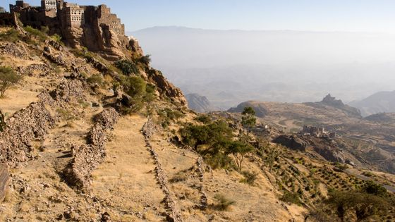Haraz Mountains, Yemen ©Getty - Santiago Urquijo Créatif - n° : 596573513 Type de licence :