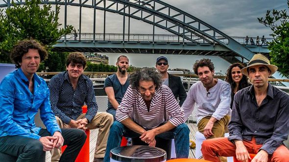 Les membres du groupe Cotonete