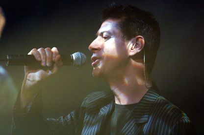 Etienne Daho en concert en 2000 à Bordeaux Etienne Daho en concert en 2000 à Bordeaux
