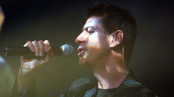 Etienne Daho en concert en 2000 à Bordeaux ©Maxppp - Laurent Theillet