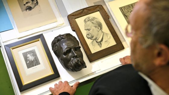 Friedrich Nietzsche annonça en exclusivité la mort de Dieu. ©AFP - AN WOITAS / DPA -