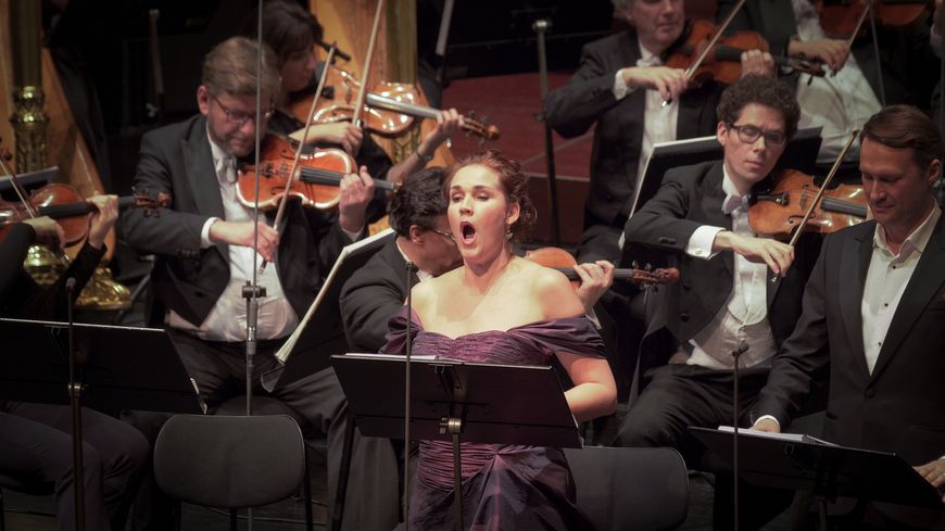 Judith van Wanroij (Xaïma)
