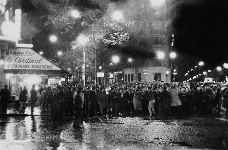 Manifestation du 17 octobre 1961 dans les rues de Paris