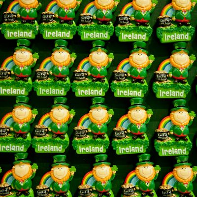 L'Irlande, terre émeraude de leprechaun, de trèfles, d'arcs-en-ciel et de marmites d'or...