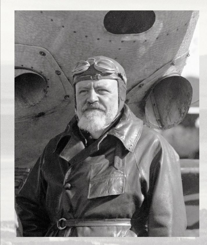 Portrait d’Antoine Poidebard en aviateur.