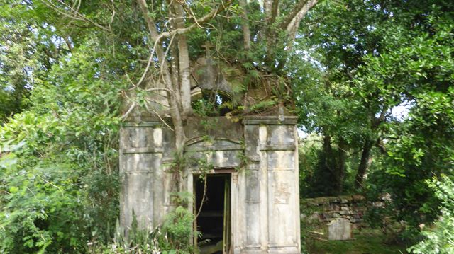 San Ignacio Mini : le cimetière