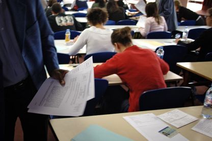 753 148 candidats, pour les filières générales et technologiques, passent l'épreuve du bac philo ce lundi matin 753 148 candidats, pour les filières générales et technologiques, passent l'épreuve du bac philo ce lundi matin