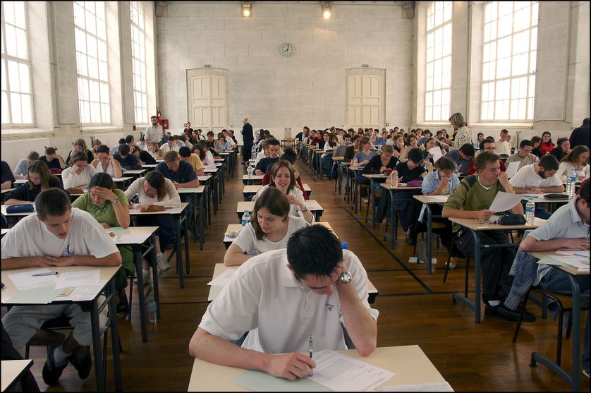 Epreuves du bac à Nantes en 2003.