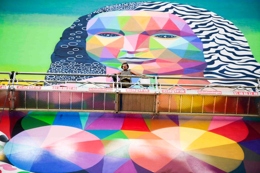 La Joconde par l’artiste espagnol Oscar Okuda à Paris le 14 juin 2017
