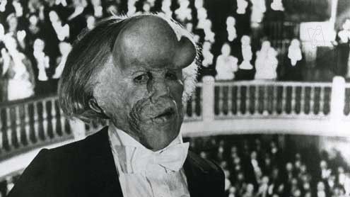 Image extraite du film Elephant man de David Lynch (1980) - D.R