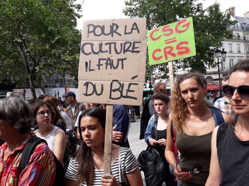 Désillusion et colère des auteurs lors de la manifestation du 21 juin devant le ministère de la Culture