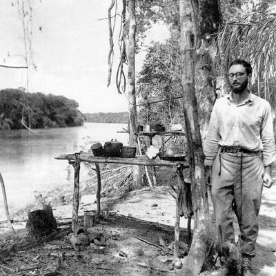 Claude Levi-Strauss en 1908 en Amazonie au Brésil