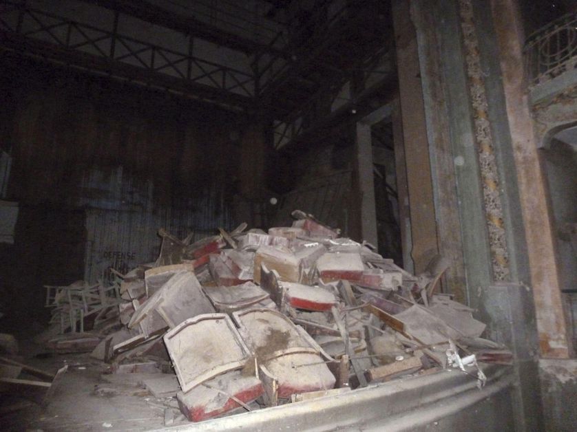 L’intérieur du Cervantès.