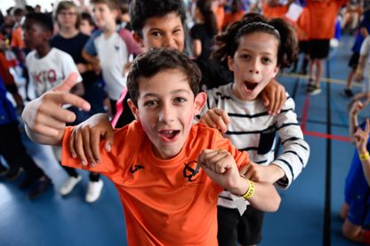 De plus en plus de mères et de pères se laissent dépasser par l'éducation de leur progéniture, allant jusqu’à l'épuisement physique et psychique. De plus en plus de mères et de pères se laissent dépasser par l'éducation de leur progéniture, allant jusqu’à l'épuisement physique et psychique.