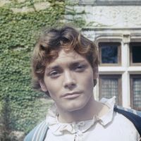 Patrick Dewaere dans une scène du feuilleton "Jean de la Tour Miracle"