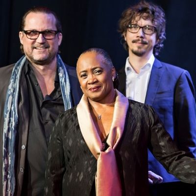 Barbara Hendricks and her Blues Band : Mathias Algotsson • piano & orgue Hammond - Max Schultz • guitare - Ulf Englund • guitare et lumières