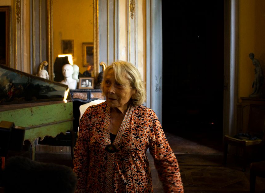 Marie-Claire Demangel, actuelle propriétaire du Château d'Assas (34) où vécut le génial claveciniste Scott Ross. Il y enregistra les intégrales de Rameau, Couperin et Scarlatti