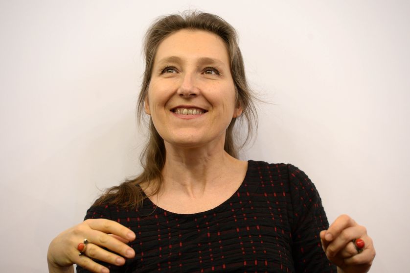 Marie Darrieussecq, psychanaliste et écrivain française lors du Salon du Livre le 24 mars 2017 à Paris, France