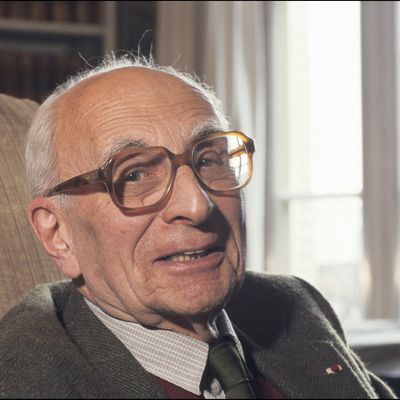 Claude Lévi-Strauss chez lui en août 1988.